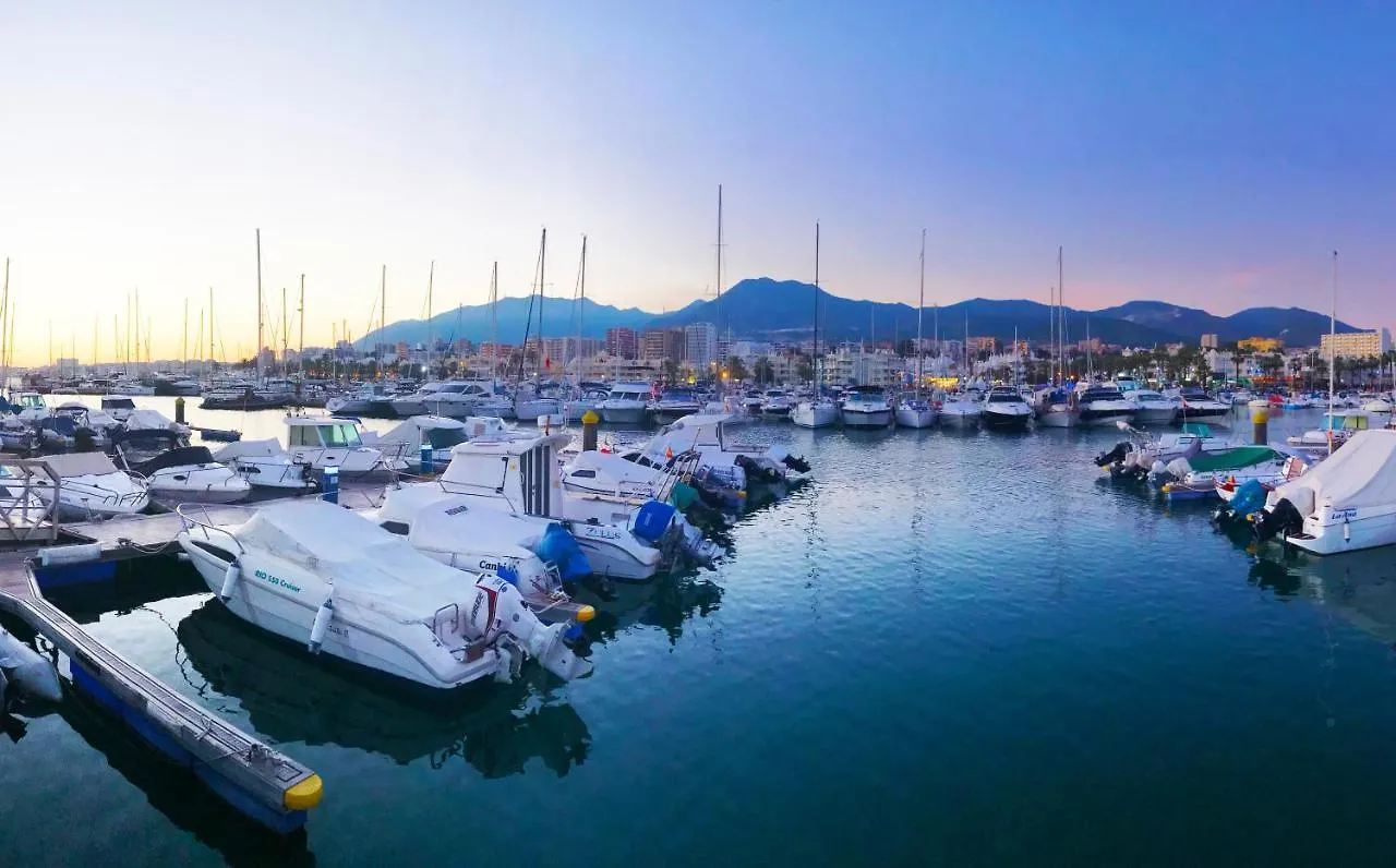 Benal Beach Deluxe Apartment With Panoramic Sea Views Benalmadena 0*,  Spain